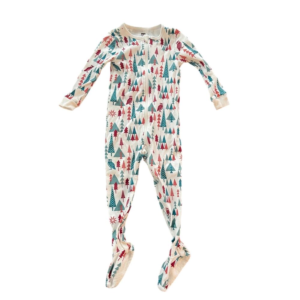 NWOT Tea Collection Footed, Zip-Up Footed Pajama in Holiday Tree Print (12-18m)